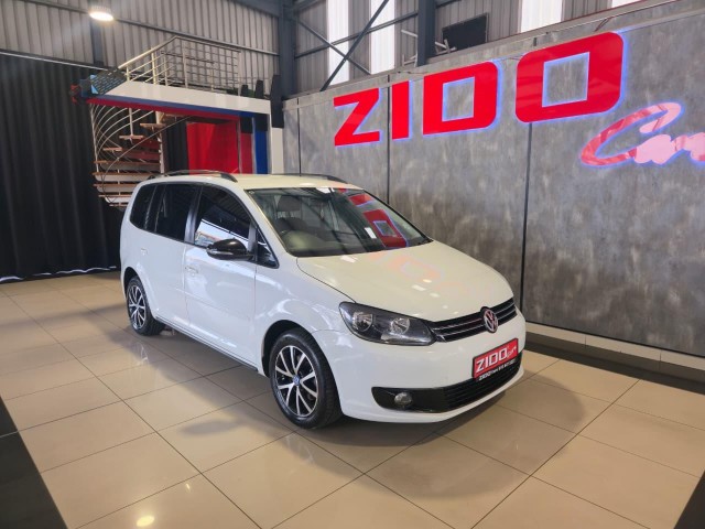 BUY VOLKSWAGEN TOURAN 2015 2.0 TDI TRENDLINE DSG, Zido Cars